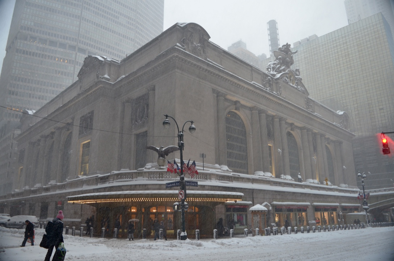 Illustration for article titled On the Ground in New York During a Blizzard